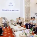 ​Dukung Program Kemandirian, Bupati Barru Apresiasi Produksi Paving Block FABA Karya Warga Binaan Rutan