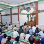 Tutup Rangkaian Safari Ramadan di Masjid Nurul Anfaq, Bupati Barru Ajak Warga Jaga Silaturahmi