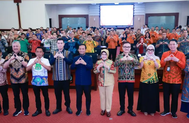 Dukung Penguatan Data Pembangunan, Bupati Barru Hadiri Penandatanganan MoU Pemprov Sulsel dan BPS RI