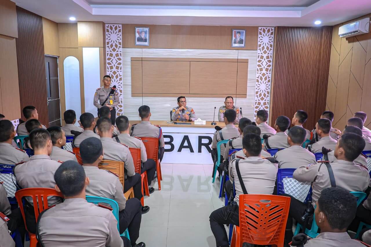 ​Perkuat Integritas, Kapolres Barru Beri Arahan Khusus kepada Siswa Latja SPN Polda Sulsel