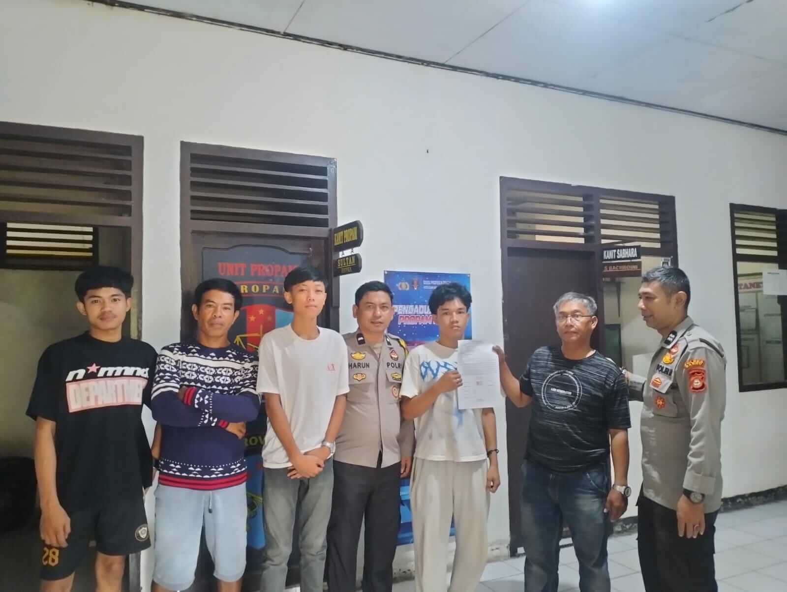 Polsek Tanete Rilau Gerak Cepat Tangani Perkelahian di Pekkae, Berhasil Mediasi Kedua Belah Pihak