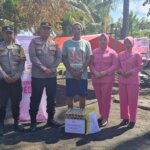 Kapolsek Balusu Bersama Bhayangkari Salurkan Bantuan untuk Korban Kebakaran di Desa Lampoko