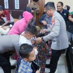 ​Sambut Hari Bhayangkara ke-80, Polres Barru Bersama Puskesmas Gelar Sunatan Massal