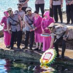 Jelang 1 Juli, Jajaran Polres Barru Laksanakan Ziarah dan Tabur Bunga