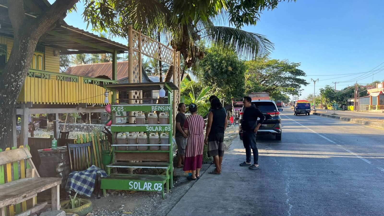 Kedapatan Jual Solar Subsidi Nelayan di Pinggir Jalan, Penjual Eceran di Barru Diimbau Polisi
