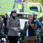 Sat Lantas Polres Barru Berikan Pelayanan Humanis kepada Pengendara yang Antre BBM di SPBU Siawung